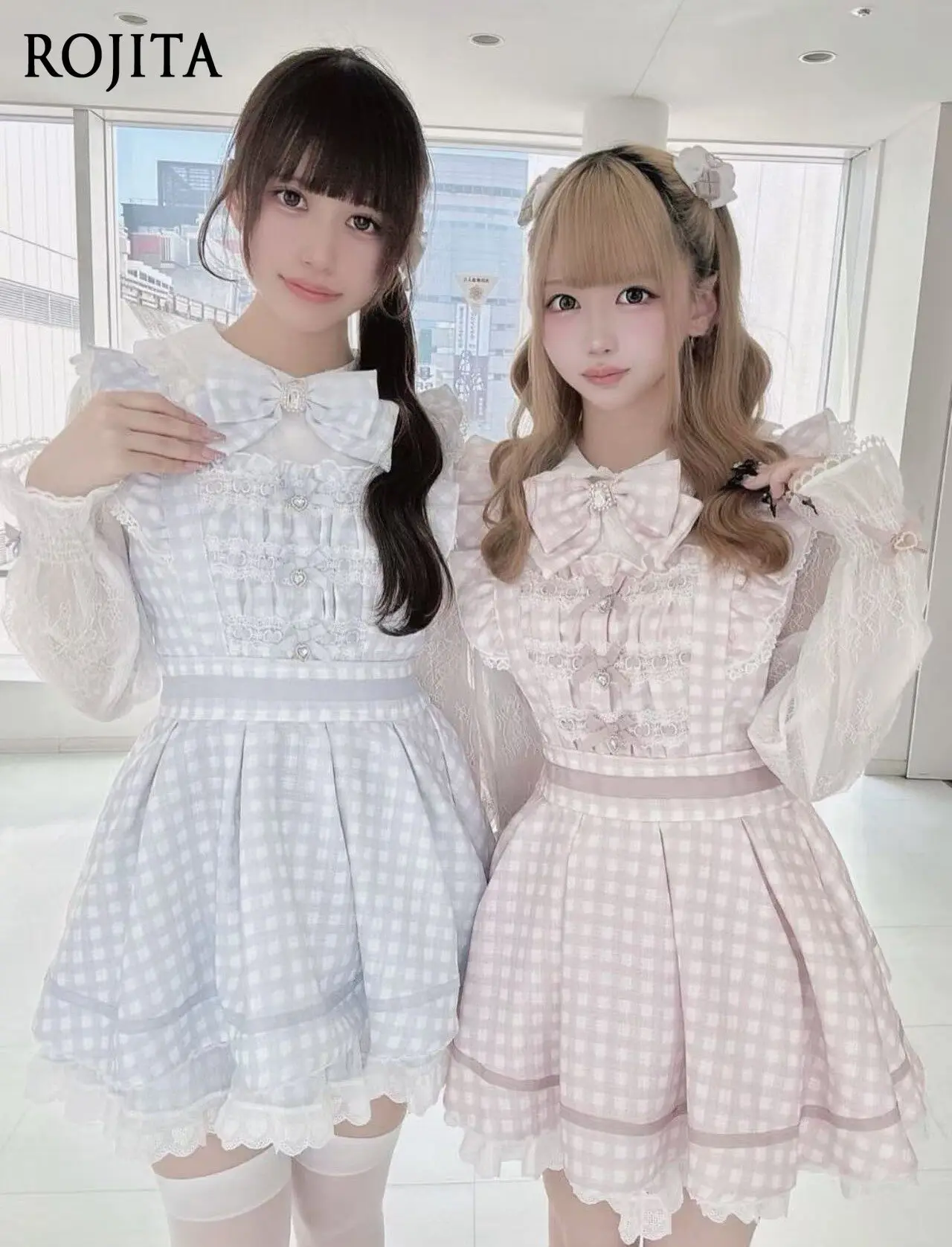 Japanese Liz Sweet Lolita Dress Set 2026 Lace Trim Bow Doll Collar Tiered Long Sleeve Dress and Skirt Two-piece Outfit
Japanese Liz Sweet Lolita Dress Set 2026 Lace Trim Bow Doll Collar Tiered Long Sleeve Dress and Skirt Two-piece Outfit