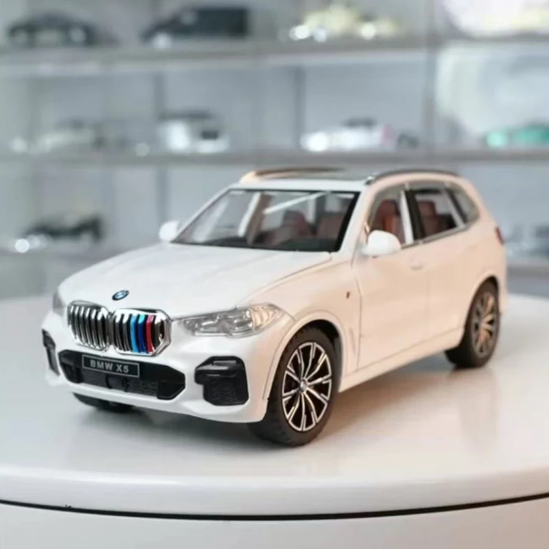1:24 BMW X5 SUV Alloy Model Car Metal Diecast Car Simulation Sound And Light Pull Back Toy Car For kids Collection Gifts A490
1:24 BMW X5 SUV Alloy Model Car Metal Diecast Car Simulation Sound And Light Pull Back Toy Car For kids Collection Gifts A490