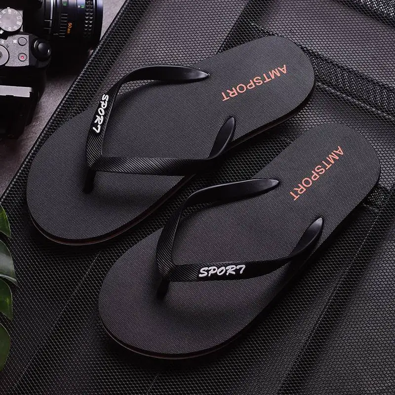 Mestercock Men's Summer Anti-Slip Sandals Rubber Thong Slippers Trendy Wear-Resistant Beach Shoes Casual Slip-On Flat Heel
Mestercock Men's Summer Anti-Slip Sandals Rubber Thong Slippers Trendy Wear-Resistant Beach Shoes Casual Slip-On Flat Heel