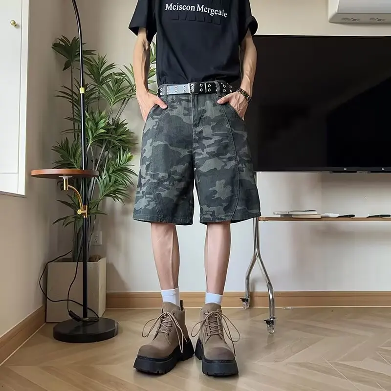 KIDWHXR Man Cargo Shorts Summer American Retro Camouflage Pocket Male Knee-length Pant Casual Loose Straight-leg Men Shorts
KIDWHXR Man Cargo Shorts Summer American Retro Camouflage Pocket Male Knee-length Pant Casual Loose Straight-leg Men Shorts