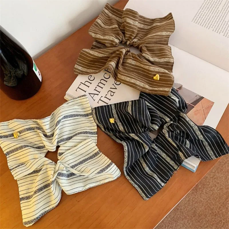 1 Pcs Women's Hair Scrunchies Retro Striped Heart Bow Square Shape Hair Ties Simple Versatile Harajuku Japanese Hair Accessories
1 Pcs Women's Hair Scrunchies Retro Striped Heart Bow Square Shape Hair Ties Simple Versatile Harajuku Japanese Hair Accessories