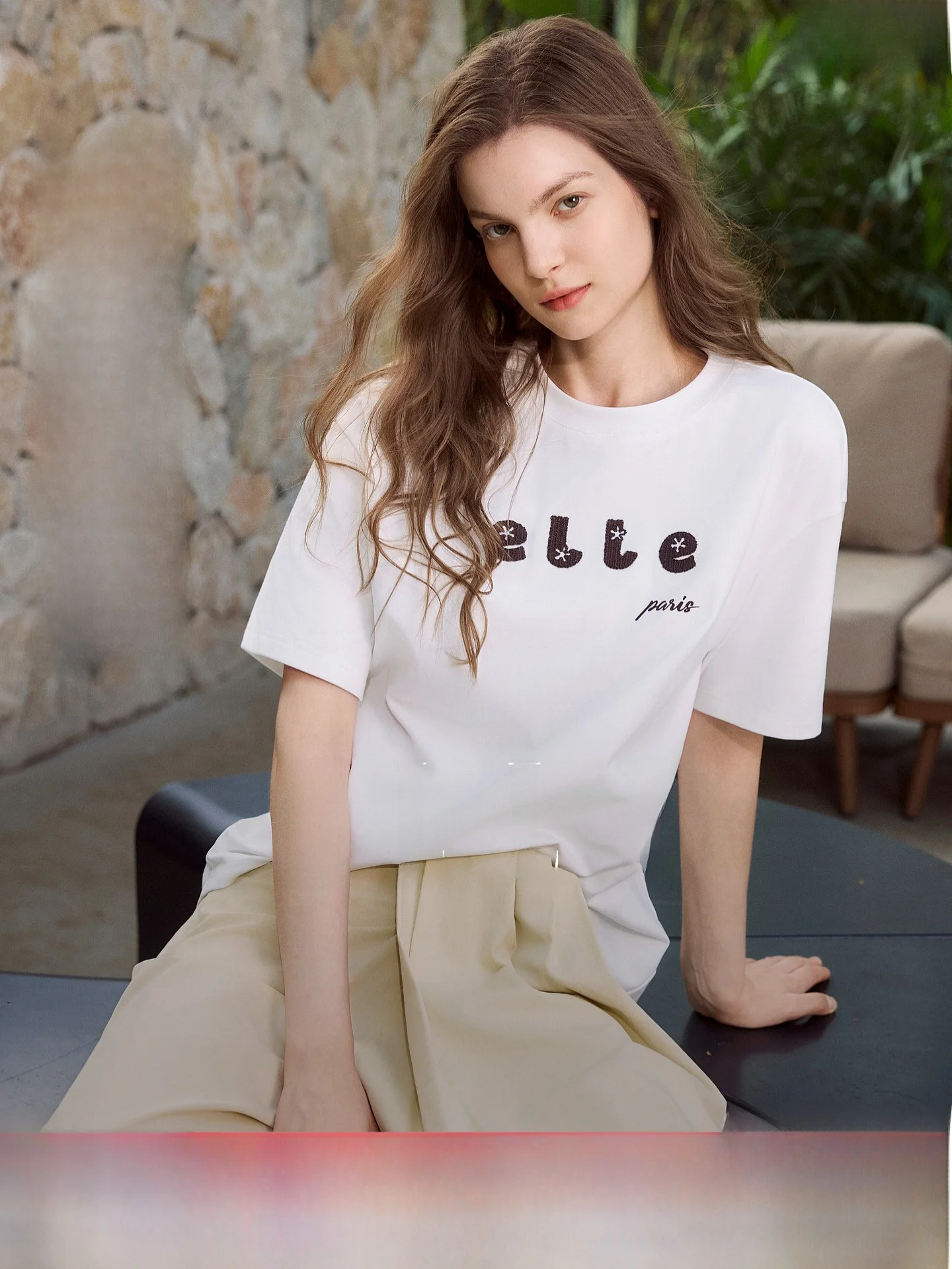 Elle Women's Summer New Loose Design Sense T-shirt Short Sleeve Letter Print Fun Interest Top Cotton Lyocell Blend Commute Style
Elle Women's Summer New Loose Design Sense T-shirt Short Sleeve Letter Print Fun Interest Top Cotton Lyocell Blend Commute Style