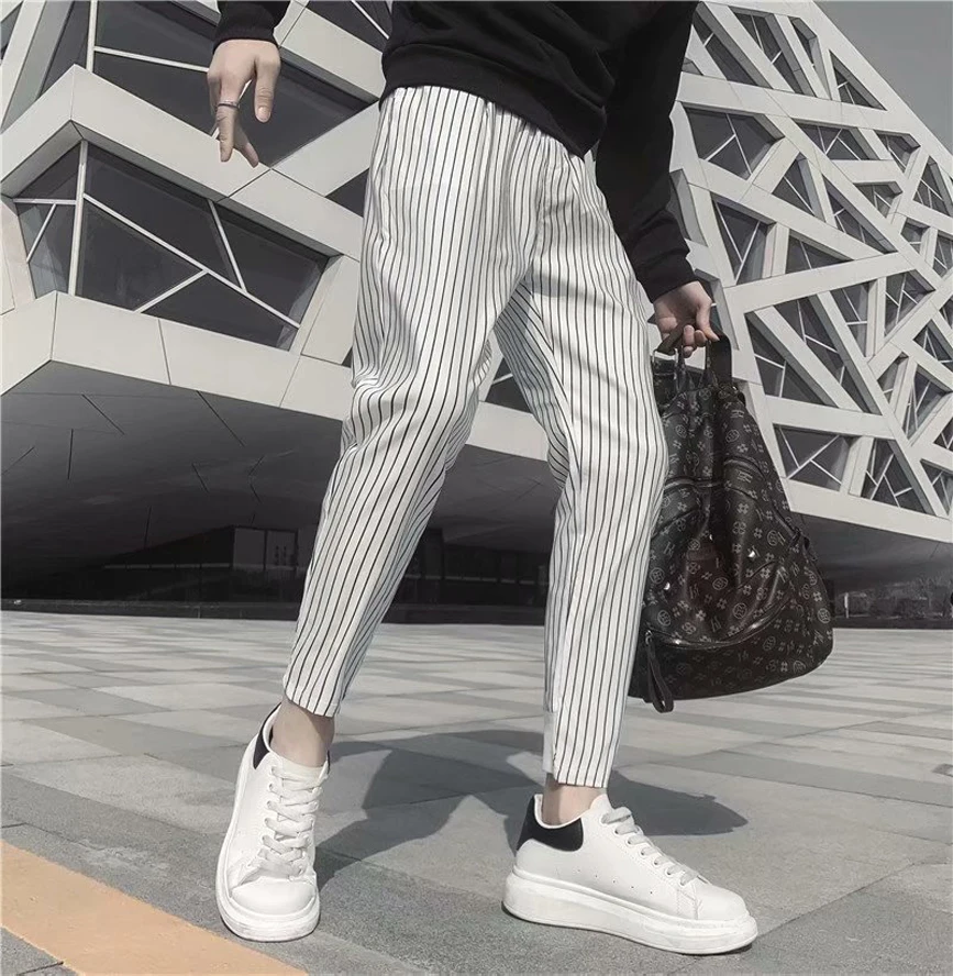 Модные мужские брюки-карго с вертикальными полосками, повседневные, для ночного клуба, эластичные, для отдыха, молодежные, всесезонные
Модные мужские брюки-карго с вертикальными полосками, повседневные, для ночного клуба, эластичные, для отдыха, молодежные, всесезонные