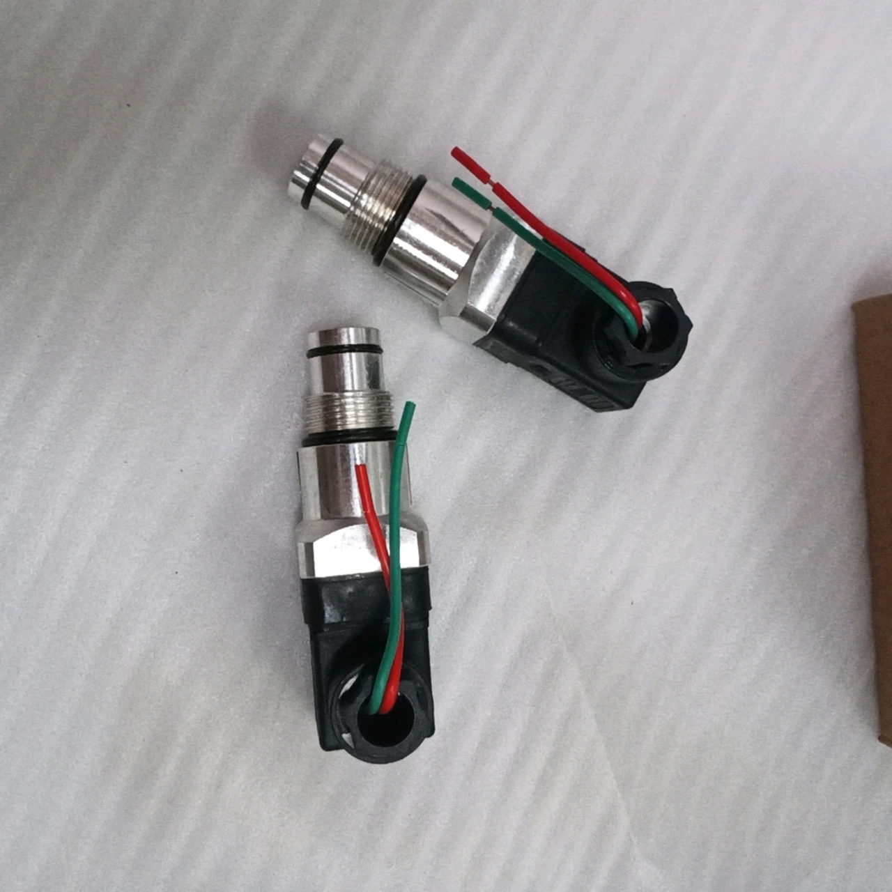 Air Compressor Spare Parts 2205460800 Pressure Sensor
Air Compressor Spare Parts 2205460800 Pressure Sensor