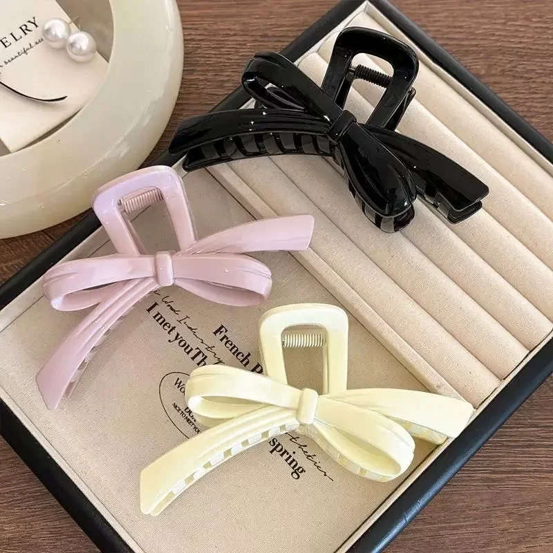 Bow Large Hair Claws Solid Color Crabs Hairpins Korean for Women Acrylic Hair Clips Ponytail Girls Barrettes Hair Accessories
Bow Large Hair Claws Solid Color Crabs Hairpins Korean for Women Acrylic Hair Clips Ponytail Girls Barrettes Hair Accessories