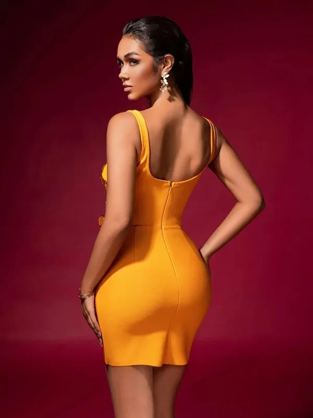 Three Dimensional Butterfly Suspender Dress Female Niche Design Western-style Birthday Bandage Evening Gowns Dress
Three Dimensional Butterfly Suspender Dress Female Niche Design Western-style Birthday Bandage Evening Gowns Dress