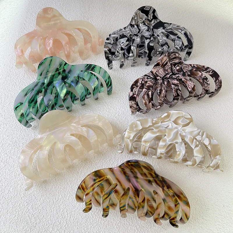 DuoShang Vintage Elegant 10.5CM Large Acetate Hair Claw Light Luxury Claw Clip Crab Hair Clip for Women Girls Hair Accessories
DuoShang Vintage Elegant 10.5CM Large Acetate Hair Claw Light Luxury Claw Clip Crab Hair Clip for Women Girls Hair Accessories