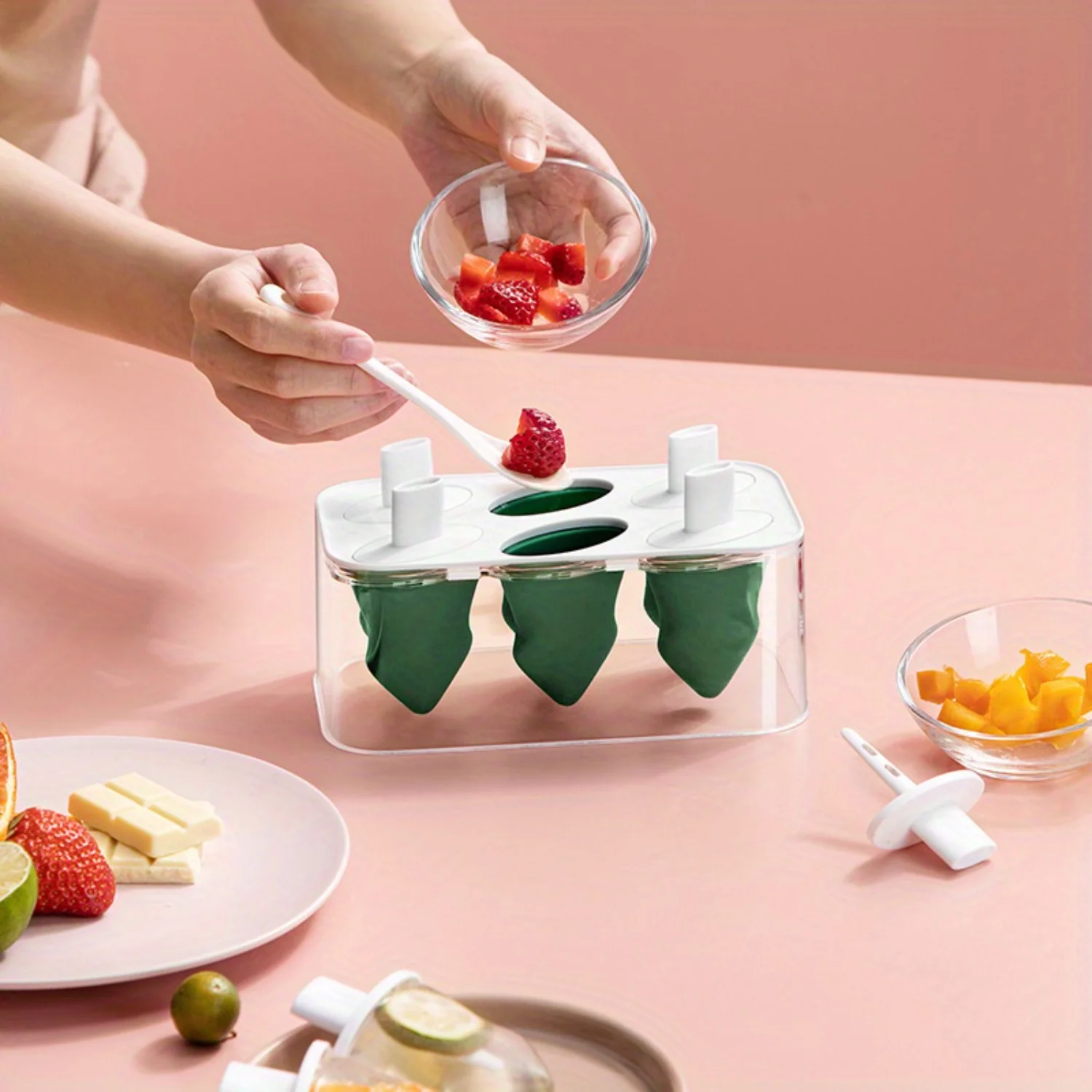 Creative Silicone Popsicle Mold Set for Safe Household Ice Cream and Jelly Making - Includes Ice Cube Box and Accessories
Creative Silicone Popsicle Mold Set for Safe Household Ice Cream and Jelly Making - Includes Ice Cube Box and Accessories