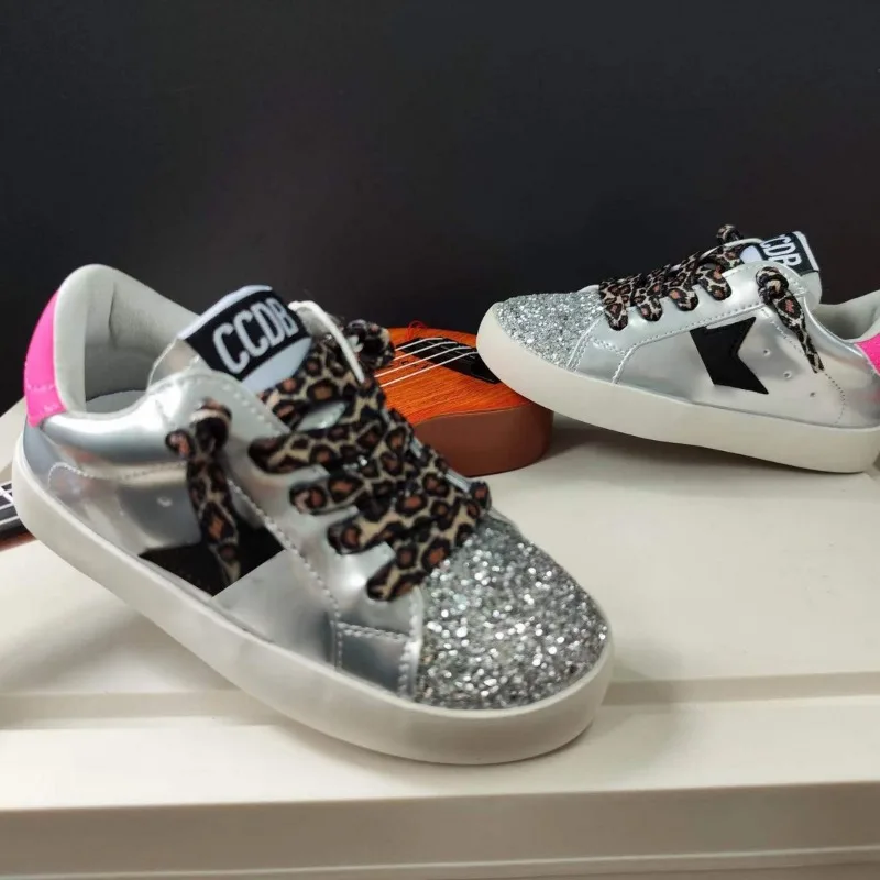 Couple Sequin Pearl Casual Shoes Children Star Sports Shoes Boys and Girls Versatile Lace-Up Sneakers Adults Parent-Child Style
Couple Sequin Pearl Casual Shoes Children Star Sports Shoes Boys and Girls Versatile Lace-Up Sneakers Adults Parent-Child Style