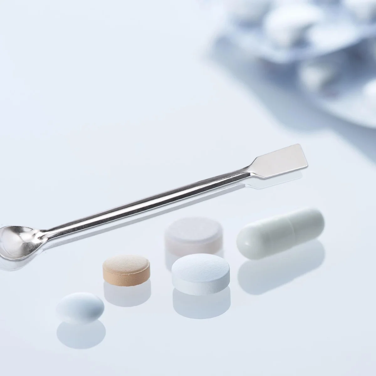 12pcs Stainless Steel Thickening Medicine Spoon Set Heavy Duty Measuring Spoons For Kitchen Baking Scoop Tool Teaching 
12pcs Stainless Steel Thickening Medicine Spoon Set Heavy Duty Measuring Spoons For Kitchen Baking Scoop Tool Teaching