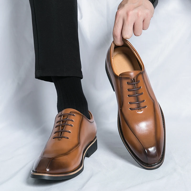 2025 British Style Men's New Comfortable Lace Up Gentleman's Shoes Classic Men's Spring Cowhide Business Casual Leather Shoes
2025 British Style Men's New Comfortable Lace Up Gentleman's Shoes Classic Men's Spring Cowhide Business Casual Leather Shoes