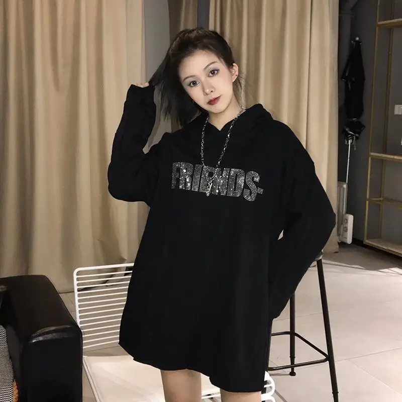 Pullovers Hooded Female Clothes Black Baggy Glitter Sequin Loose Tops Rhinestone Hoodies Sweatshirts for Women Winter Cold Kpop
Pullovers Hooded Female Clothes Black Baggy Glitter Sequin Loose Tops Rhinestone Hoodies Sweatshirts for Women Winter Cold Kpop