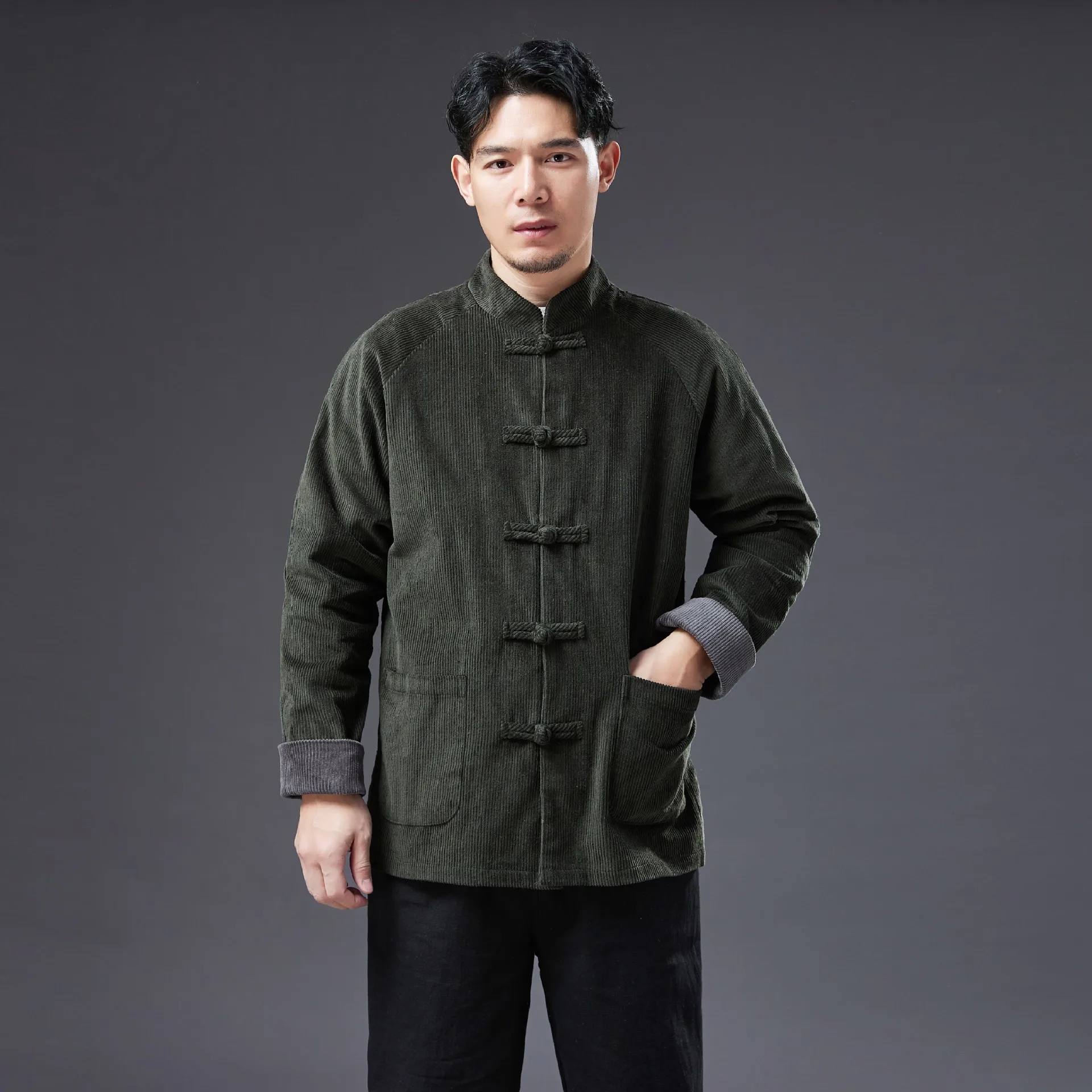 Spring New Corduroy Coat Men's Cardigan Shirt Chinese Style Loose Casual Green Stand Collar Top
Spring New Corduroy Coat Men's Cardigan Shirt Chinese Style Loose Casual Green Stand Collar Top