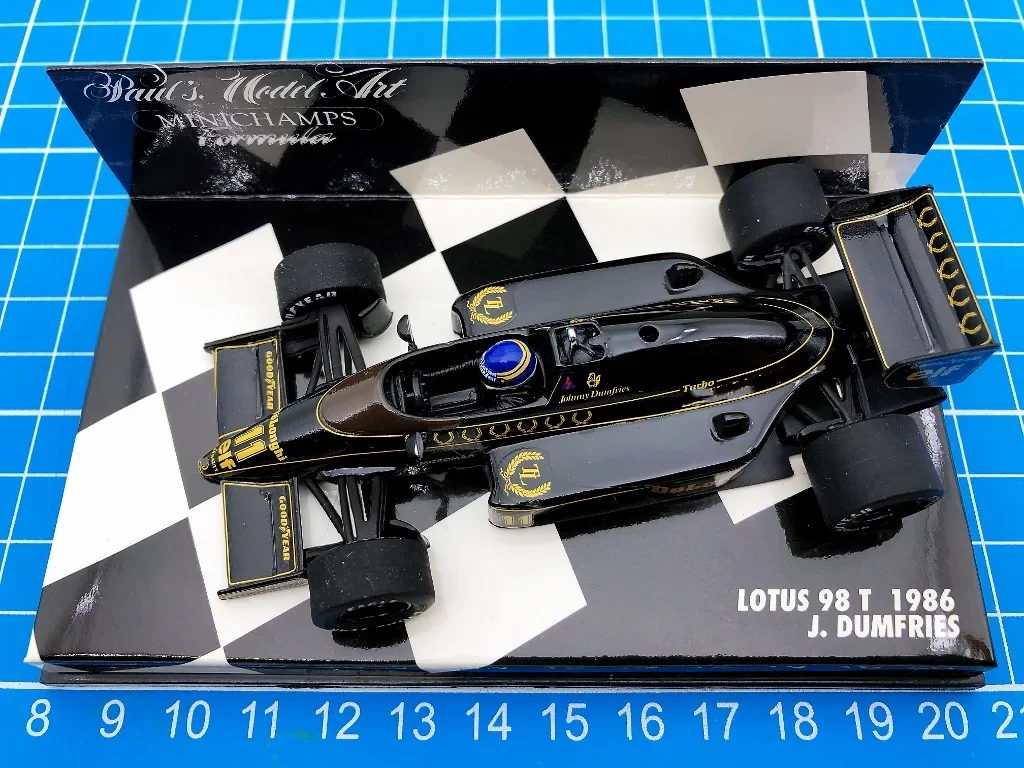 Minichamps 1:43 F1 98T 1986 гг. Имитация пефри, ограниченная серия, смола, металл, статическая модель автомобиля, игрушка в подарок
Minichamps 1:43 F1 98T 1986 гг. Имитация пефри, ограниченная серия, смола, металл, статическая модель автомобиля, игрушка в подарок