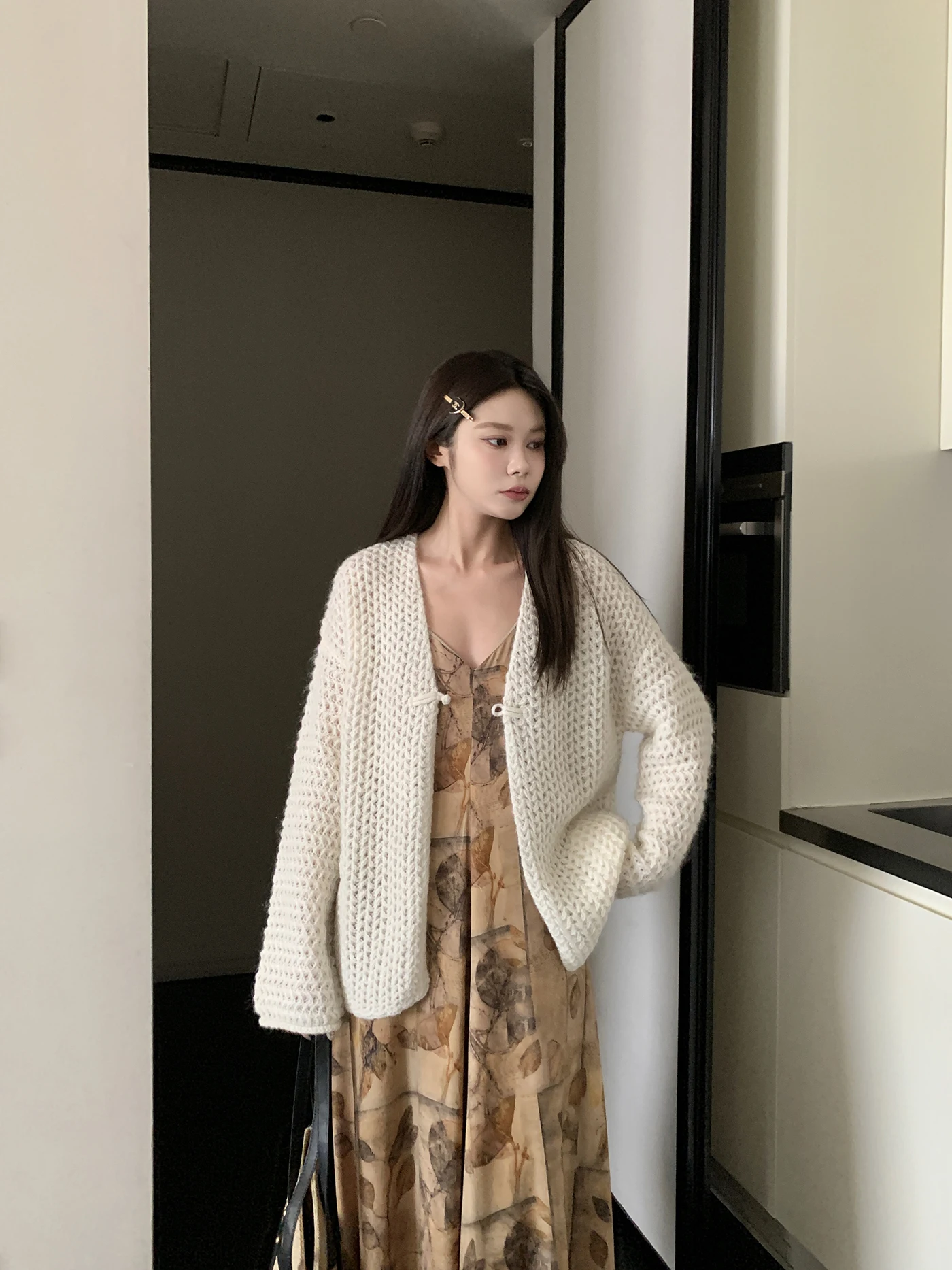nut Milk Chiffon Knitted Open Cardigan Women's Design Versatile Slimming Thin Outerwear Hollow out Belted Loose Fit Sweet...
nut Milk Chiffon Knitted Open Cardigan Women's Design Versatile Slimming Thin Outerwear Hollow out Belted Loose Fit Sweet...