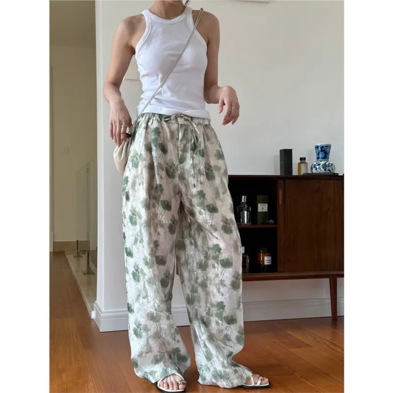 Johnature New Korean Fresh Floral Women Pants Summer New Lightweight Loose Elastic Waist Breathable Casual Pants
Johnature New Korean Fresh Floral Women Pants Summer New Lightweight Loose Elastic Waist Breathable Casual Pants