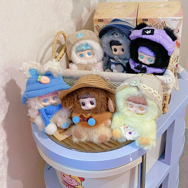 Плюшевая кукла-сюрприз Maidongdong Warm Wood из серии «Детские шепоты», милая аниме-фигурка, игрушка-подвеска, подарок для девочки
Плюшевая кукла-сюрприз Maidongdong Warm Wood из серии «Детские шепоты», милая аниме-фигурка, игрушка-подвеска, подарок для девочки