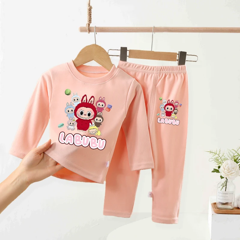 Kawaii Labubu термобелье, леггинсы для маленьких девочек, теплый пижамный комплект, милый мультяшный комплект из 2 предметов, детская одежда для сна с длинными рукавами, наряд
Kawaii Labubu термобелье, леггинсы для маленьких девочек, теплый пижамный комплект, милый мультяшный комплект из 2 предметов, детская одежда для сна с длинными рукавами, наряд