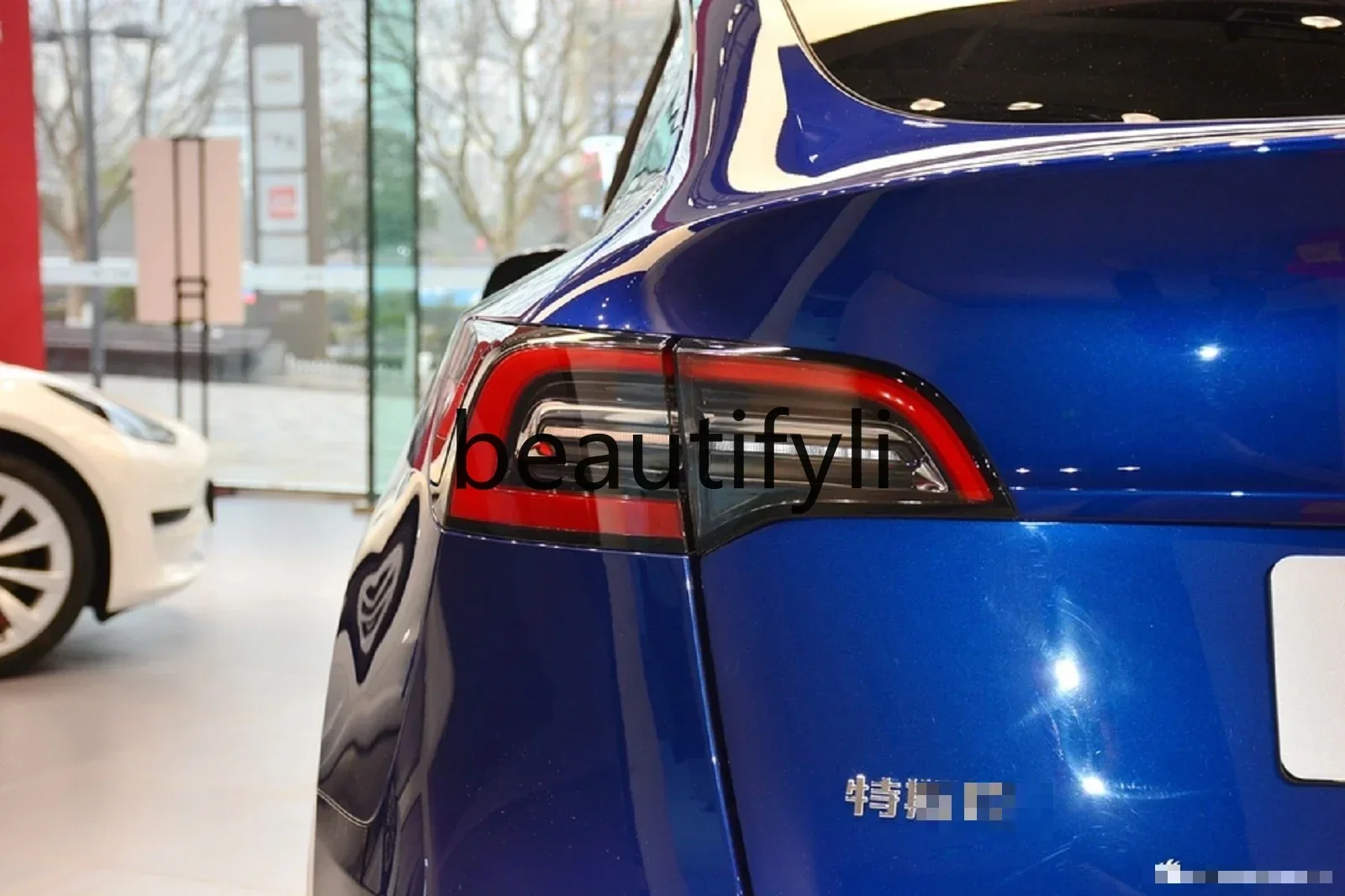 lt6351 Model 3/Y inside and outside rear tail light warning reversing brake light
lt6351 Model 3/Y inside and outside rear tail light warning reversing brake light