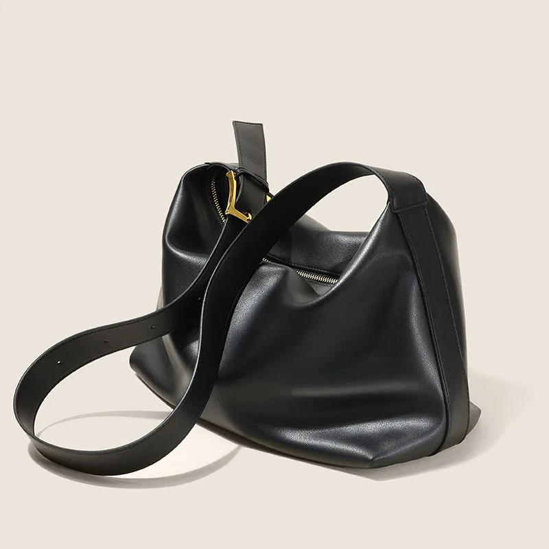 Genuine Leather Red Shoulder Bag Woman Minimalist Crossbody Bag Cowhide Handbags Female Luxury Bag Large Capacity Soft Leather
Genuine Leather Red Shoulder Bag Woman Minimalist Crossbody Bag Cowhide Handbags Female Luxury Bag Large Capacity Soft Leather