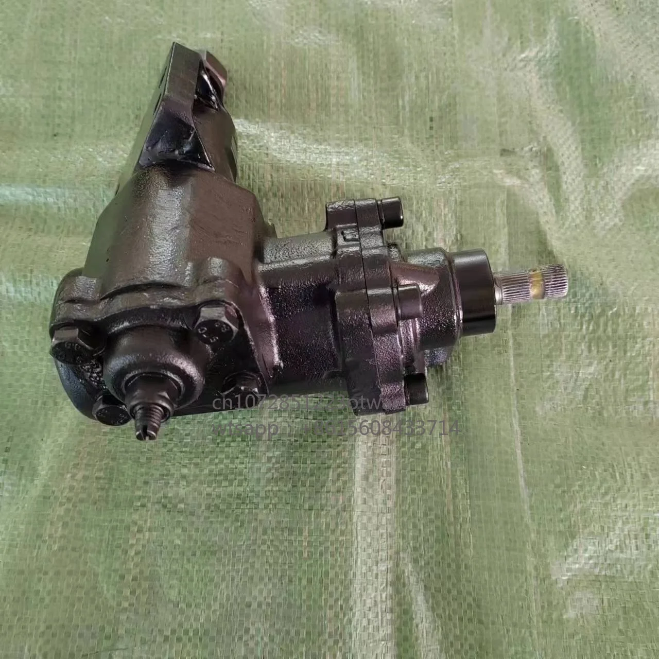 F138 power steering box Hydraulic OEM 4411060022 4531036050 for Land Cruiser FJ40
F138 power steering box Hydraulic OEM 4411060022 4531036050 for Land Cruiser FJ40