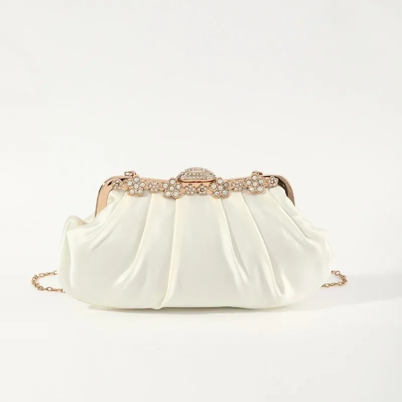 Wedding Party Clutch Purse Elegant Bride Retro Rhinestone Metal Frame Women's Evening Bags Cream White Classic Satin Handbags
Wedding Party Clutch Purse Elegant Bride Retro Rhinestone Metal Frame Women's Evening Bags Cream White Classic Satin Handbags