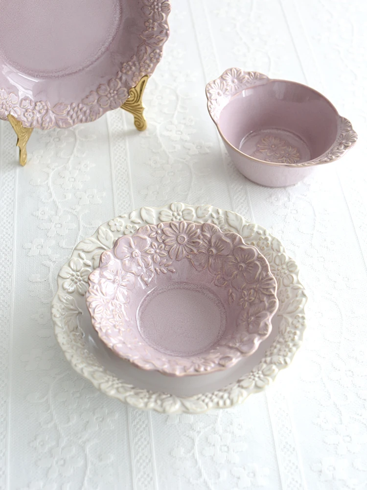 Retro Relief Flower Ceramic Dinner Plate Western Dining Set Soup Bowl Plate Round Shape Daily Use French Style Craftsmanship
Retro Relief Flower Ceramic Dinner Plate Western Dining Set Soup Bowl Plate Round Shape Daily Use French Style Craftsmanship