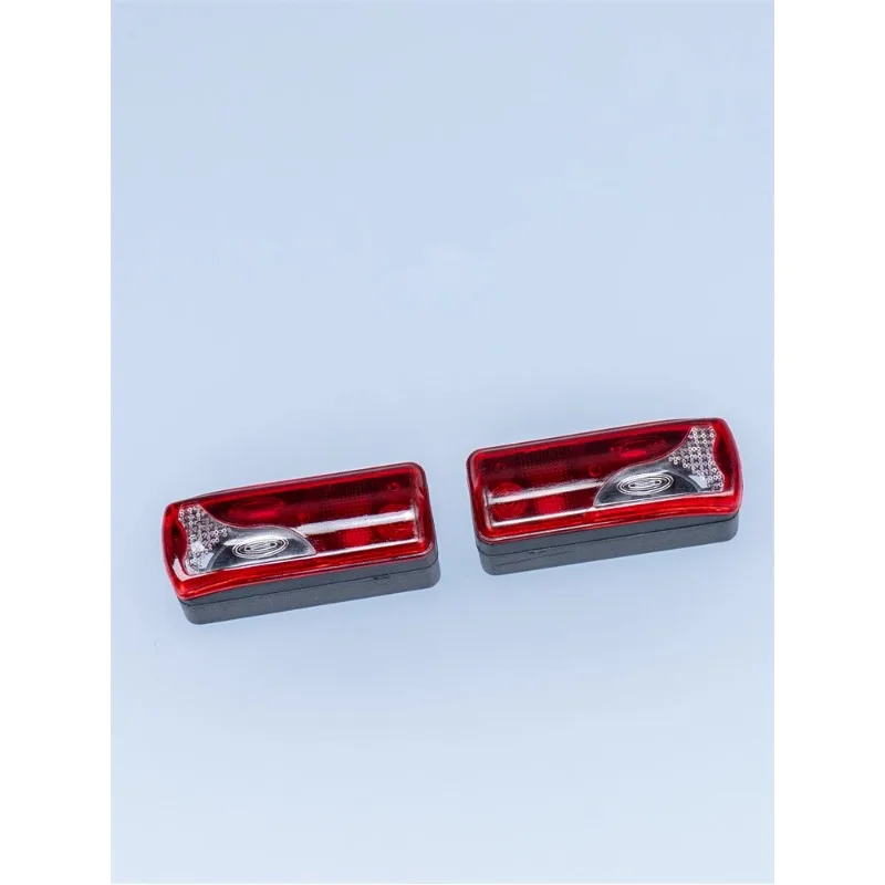 Plastic Material Tail Lights for 1/14 TAMIYA RC Truck Scania R620 Benz ACTROS 3363 VOLVO FH12 TGX Car DIY Parts
Plastic Material Tail Lights for 1/14 TAMIYA RC Truck Scania R620 Benz ACTROS 3363 VOLVO FH12 TGX Car DIY Parts