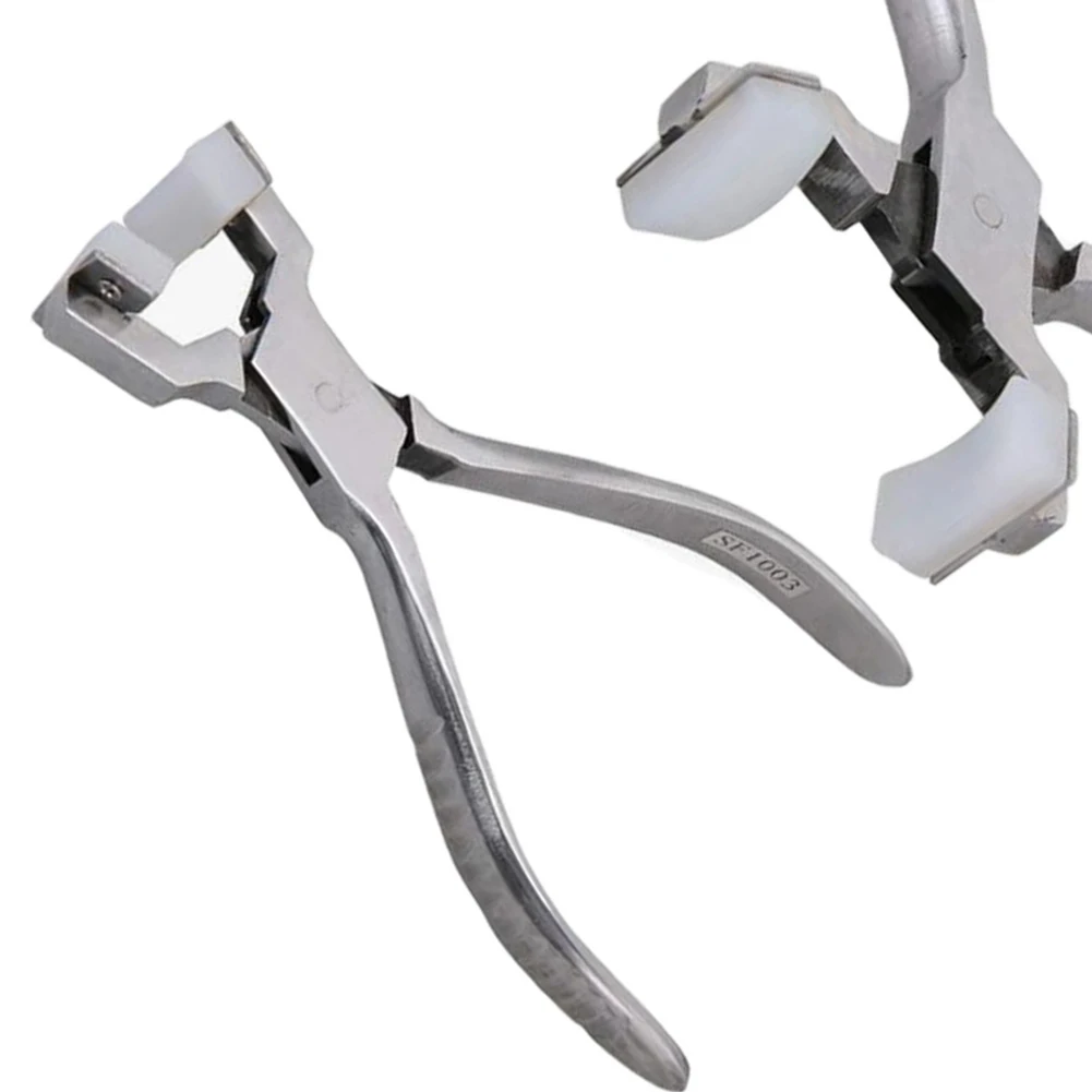 Ring Pliers Forming Spring Bending Nylon Jaws Jewelry Repair Tool Bracelet Bending Tool With Ergonomic Handle 140mm/5.51inch
Ring Pliers Forming Spring Bending Nylon Jaws Jewelry Repair Tool Bracelet Bending Tool With Ergonomic Handle 140mm/5.51inch
