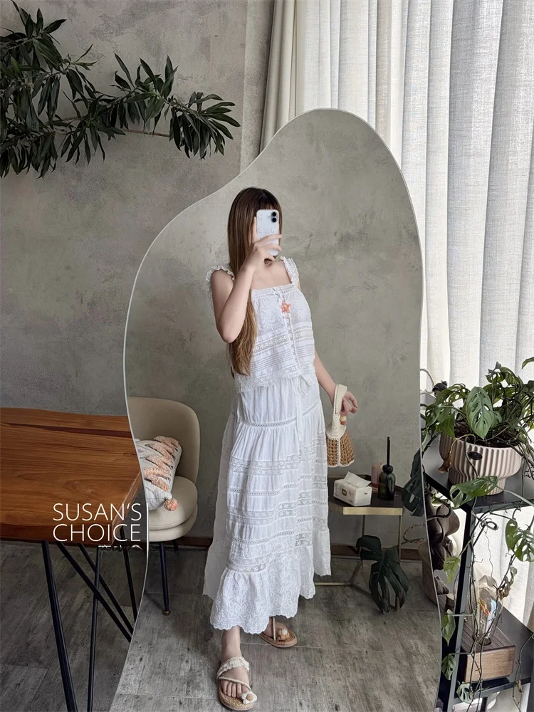 Susan Do Heavy Embroidery Cotton Halter Skirt Set Women's Breathable Lightweight Spring Summer White Fashion Ensemble
Susan Do Heavy Embroidery Cotton Halter Skirt Set Women's Breathable Lightweight Spring Summer White Fashion Ensemble