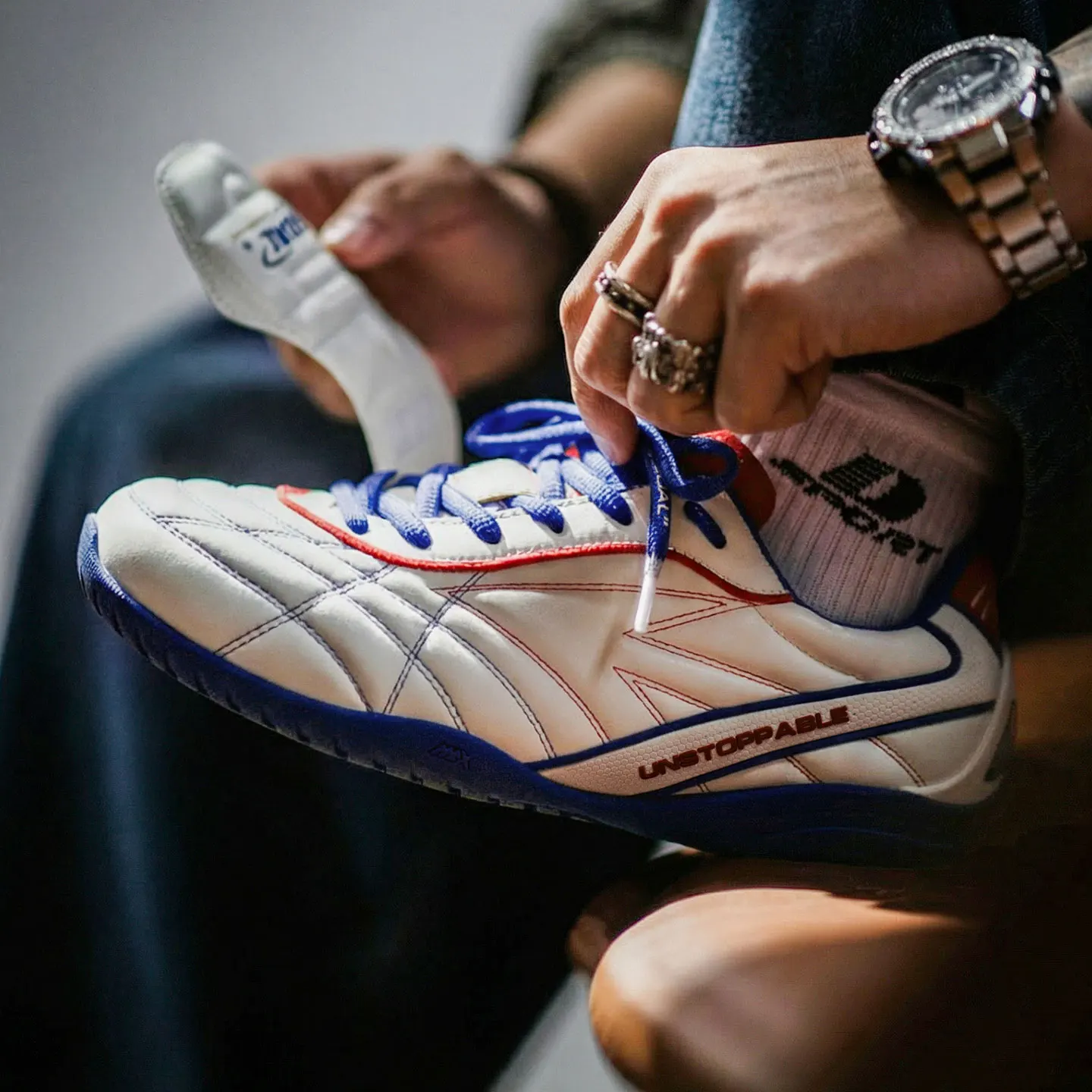 Maden Men's White German Trainer Sneakers Retro Low Top Flat Sole Lace-up Casual Jogger Football Shoes for Spring Summer
Maden Men's White German Trainer Sneakers Retro Low Top Flat Sole Lace-up Casual Jogger Football Shoes for Spring Summer