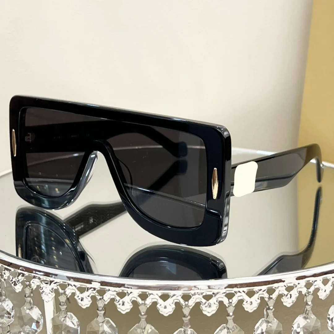 LOE LE401 Top Quality Fashionable Large Square Frame UV Protection Cool Sunglasses for Men Women Vacation
LOE LE401 Top Quality Fashionable Large Square Frame UV Protection Cool Sunglasses for Men Women Vacation