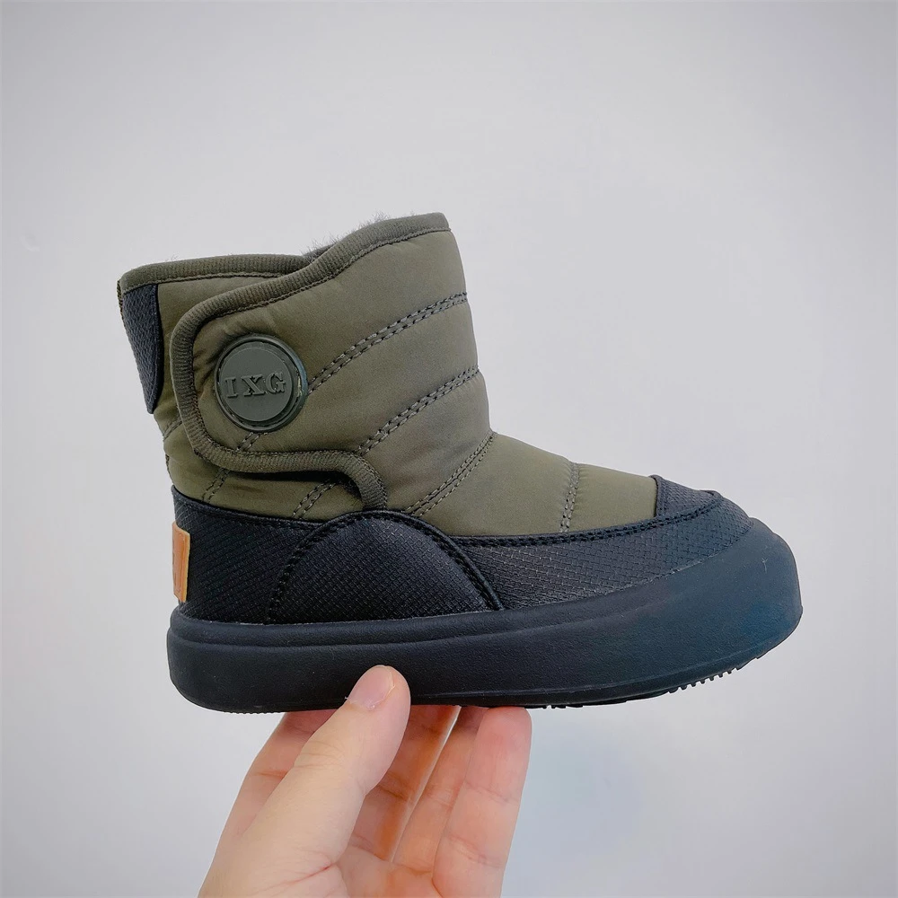 Kid's winter outdoor cotton boots Children's snow boots winter warm boys and girls classic outdoor camouflage baby cotton boots
Kid's winter outdoor cotton boots Children's snow boots winter warm boys and girls classic outdoor camouflage baby cotton boots