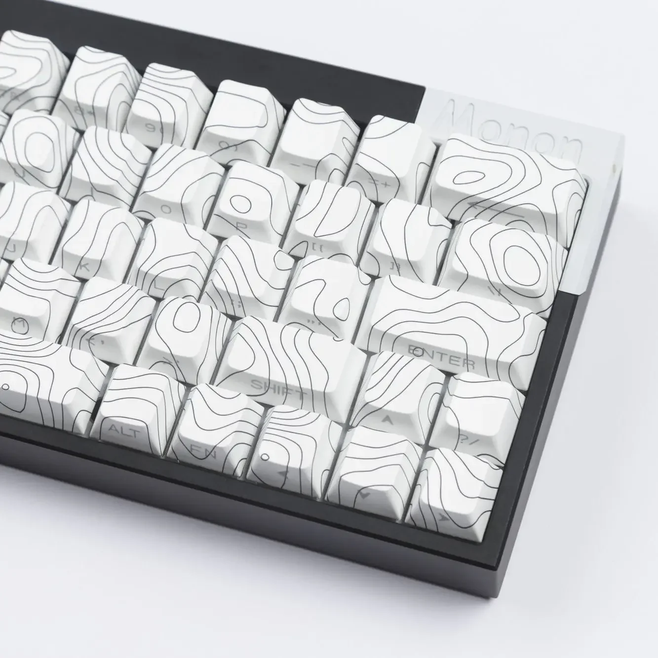 Contour line theme keycap side engraving factory height black and white color scheme 130 keys pbt material
Contour line theme keycap side engraving factory height black and white color scheme 130 keys pbt material