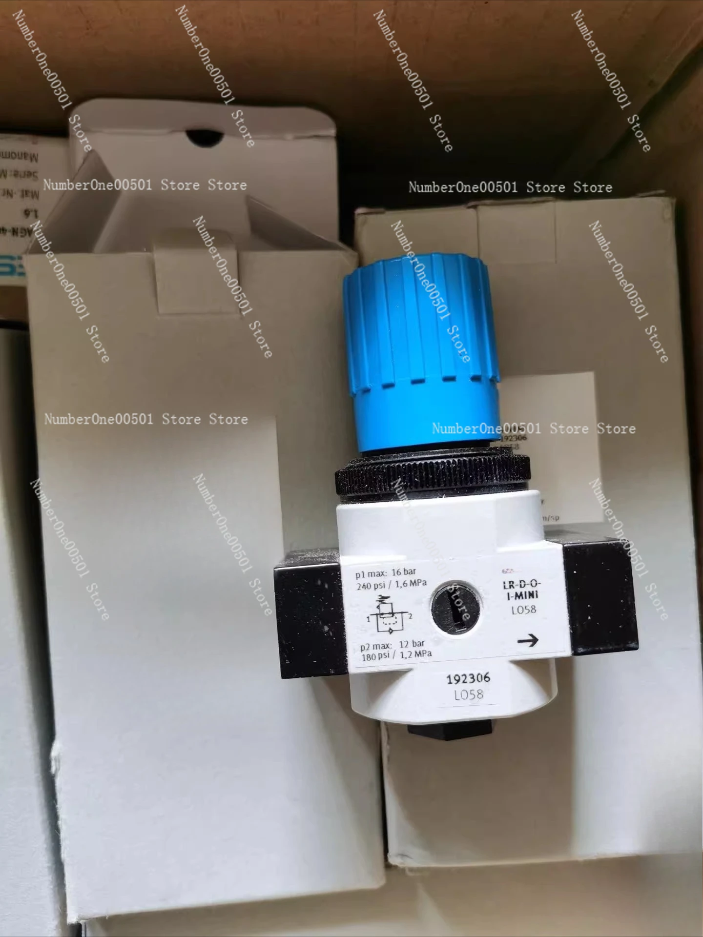 Mini Pressure Regulator Valve LR Series 1/8 1/4 3/8 Port Models 192304 192306 192308
Mini Pressure Regulator Valve LR Series 1/8 1/4 3/8 Port Models 192304 192306 192308