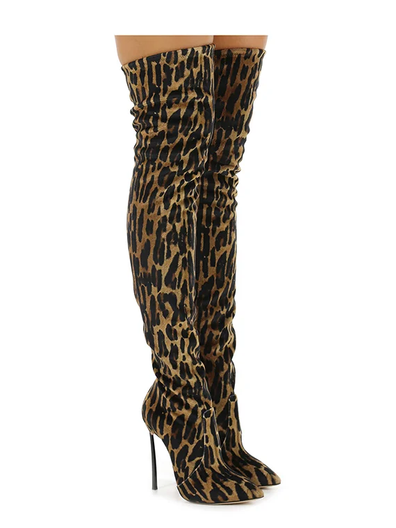 Сексуальные сапоги до бедра с острым носком и леопардовым принтом, замшевые женские сапоги выше колена на шпильке с металлическим каблуком без шнуровки в стиле ретро
Сексуальные сапоги до бедра с острым носком и леопардовым принтом, замшевые женские сапоги выше колена на шпильке с металлическим каблуком без шнуровки в стиле ретро