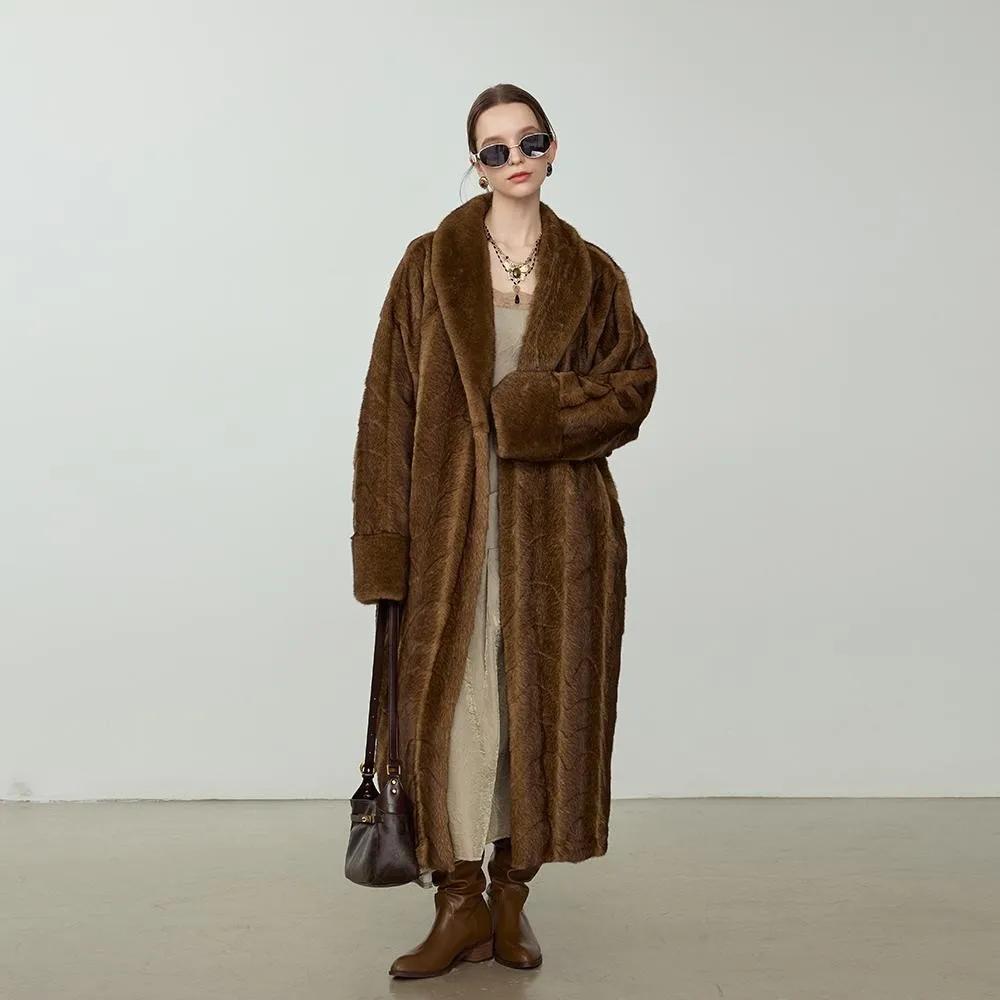 Зимняя новинка: винтажная женская шуба с воротником-рюшами и рукавами «летучая мышь», из экологически чистого искусственного меха (имитация норки)
Зимняя новинка: винтажная женская шуба с воротником-рюшами и рукавами «летучая мышь», из экологически чистого искусственного меха (имитация норки)