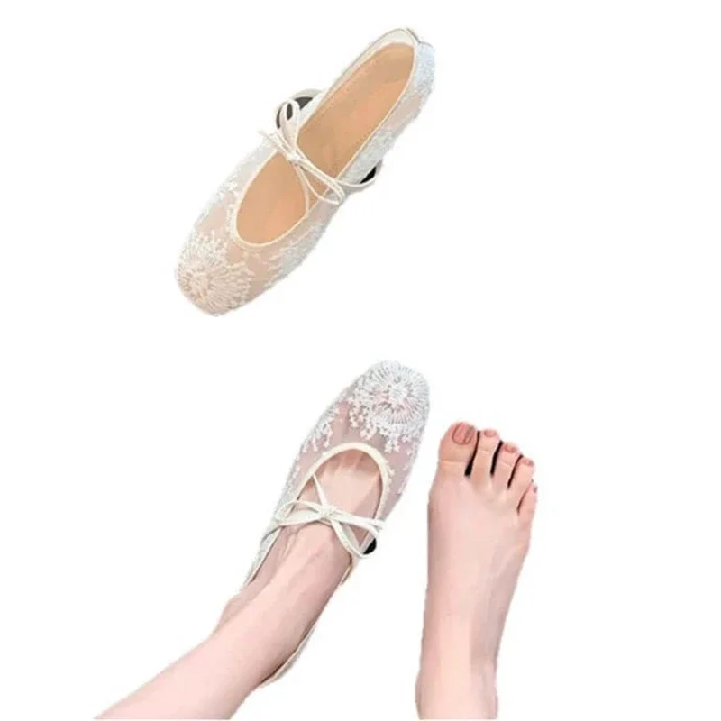 Aneikeh Women's White Lace Mary Jane Flats Embroidered Mesh Square Toe Ballet Shoes Bow Knot Strap Comfortable Casual Slip-on
Aneikeh Women's White Lace Mary Jane Flats Embroidered Mesh Square Toe Ballet Shoes Bow Knot Strap Comfortable Casual Slip-on