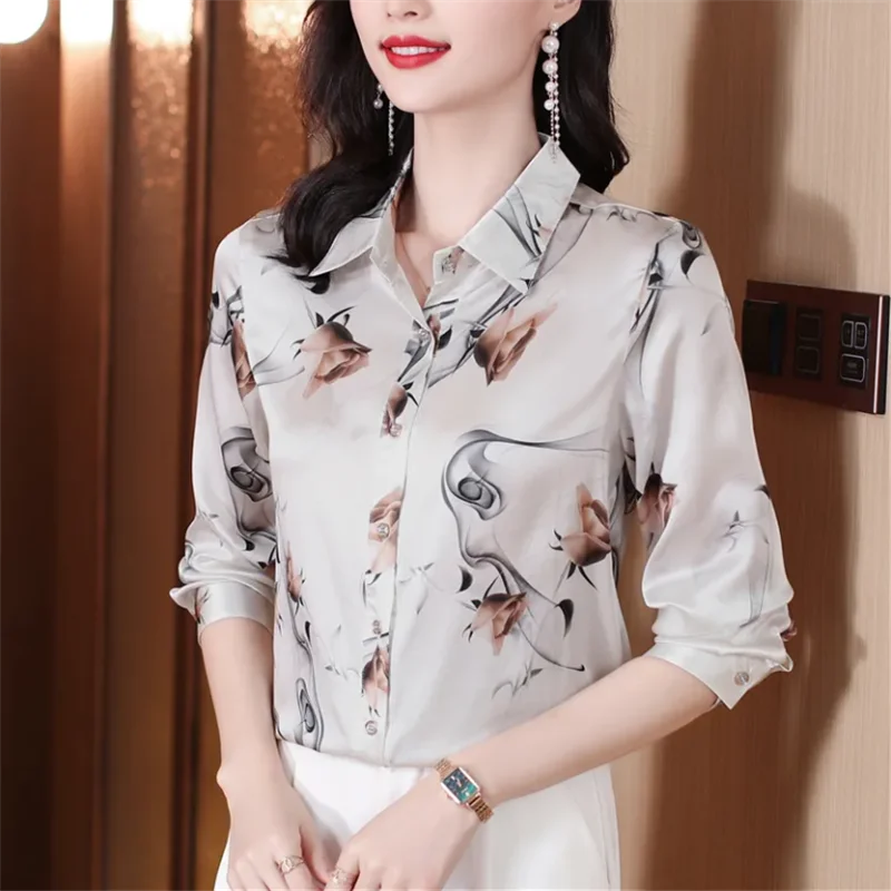 Satin Women Shirt Fashion Printing Long Sleeve Blouse Vintage Women's Elegant Blouses OL Autumn Womens Tops Female Clothing
Satin Women Shirt Fashion Printing Long Sleeve Blouse Vintage Women's Elegant Blouses OL Autumn Womens Tops Female Clothing
