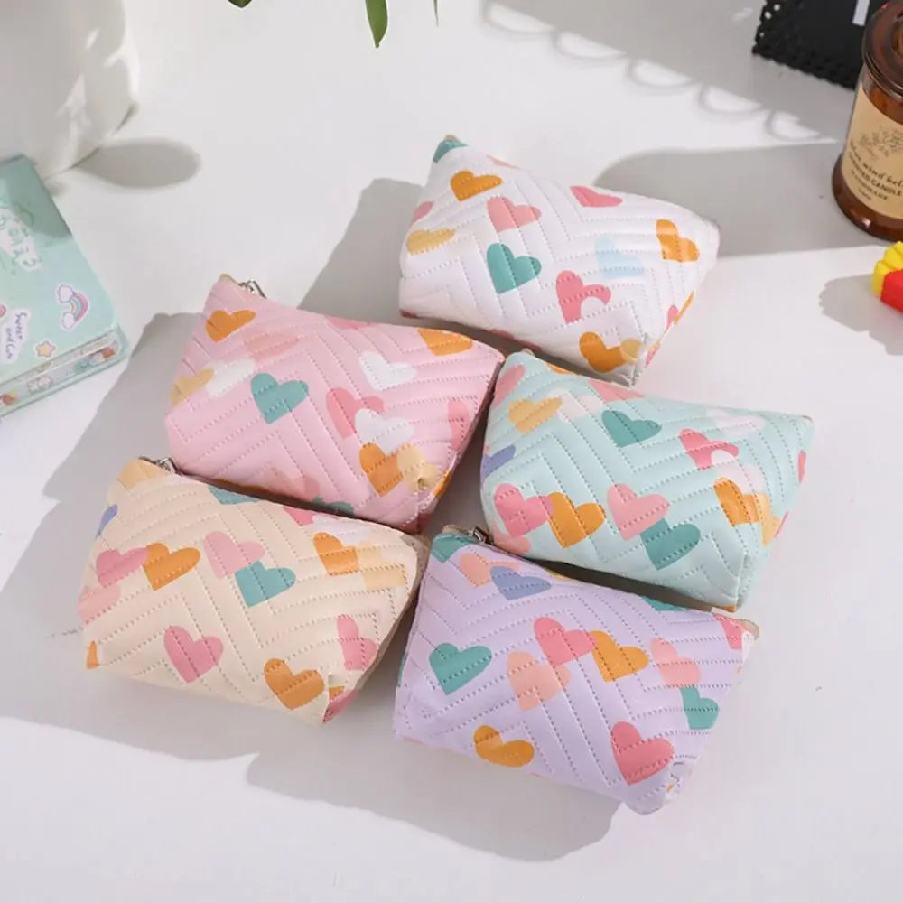 New PU Leather Coin Purse Heart Patterns Zipper Closure Mini Wallet Small Makeup Bag Home Travel
New PU Leather Coin Purse Heart Patterns Zipper Closure Mini Wallet Small Makeup Bag Home Travel