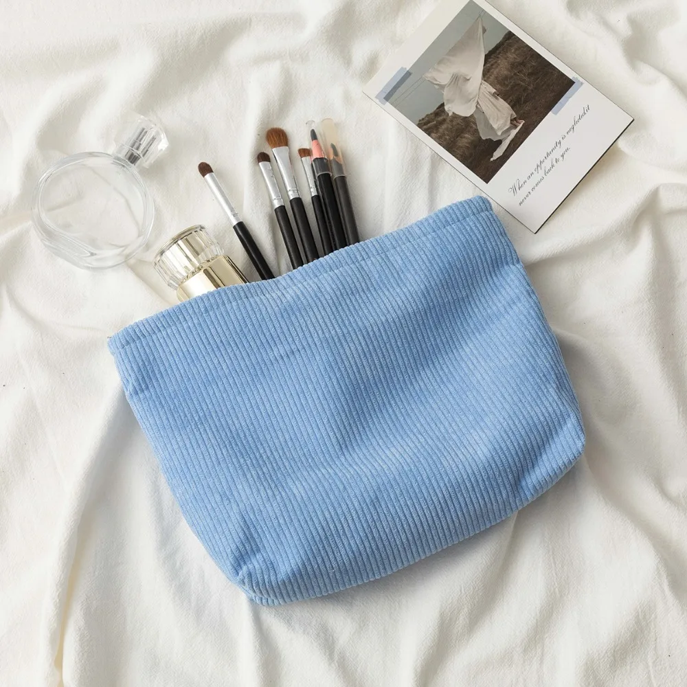 Solid Color Corduroy Cosmetic Bag Korean Style Large Capacity Canvas Bags Wear-resistant Corduroy Material Makeup Organizer
Solid Color Corduroy Cosmetic Bag Korean Style Large Capacity Canvas Bags Wear-resistant Corduroy Material Makeup Organizer