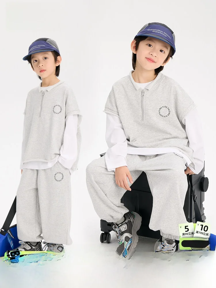Fashionable Casual Sporty Three-Piece Set for Boys Spring New Arrival Cotton And Polyester Blend Comfortable And Stylish Kids...
Fashionable Casual Sporty Three-Piece Set for Boys Spring New Arrival Cotton And Polyester Blend Comfortable And Stylish Kids...