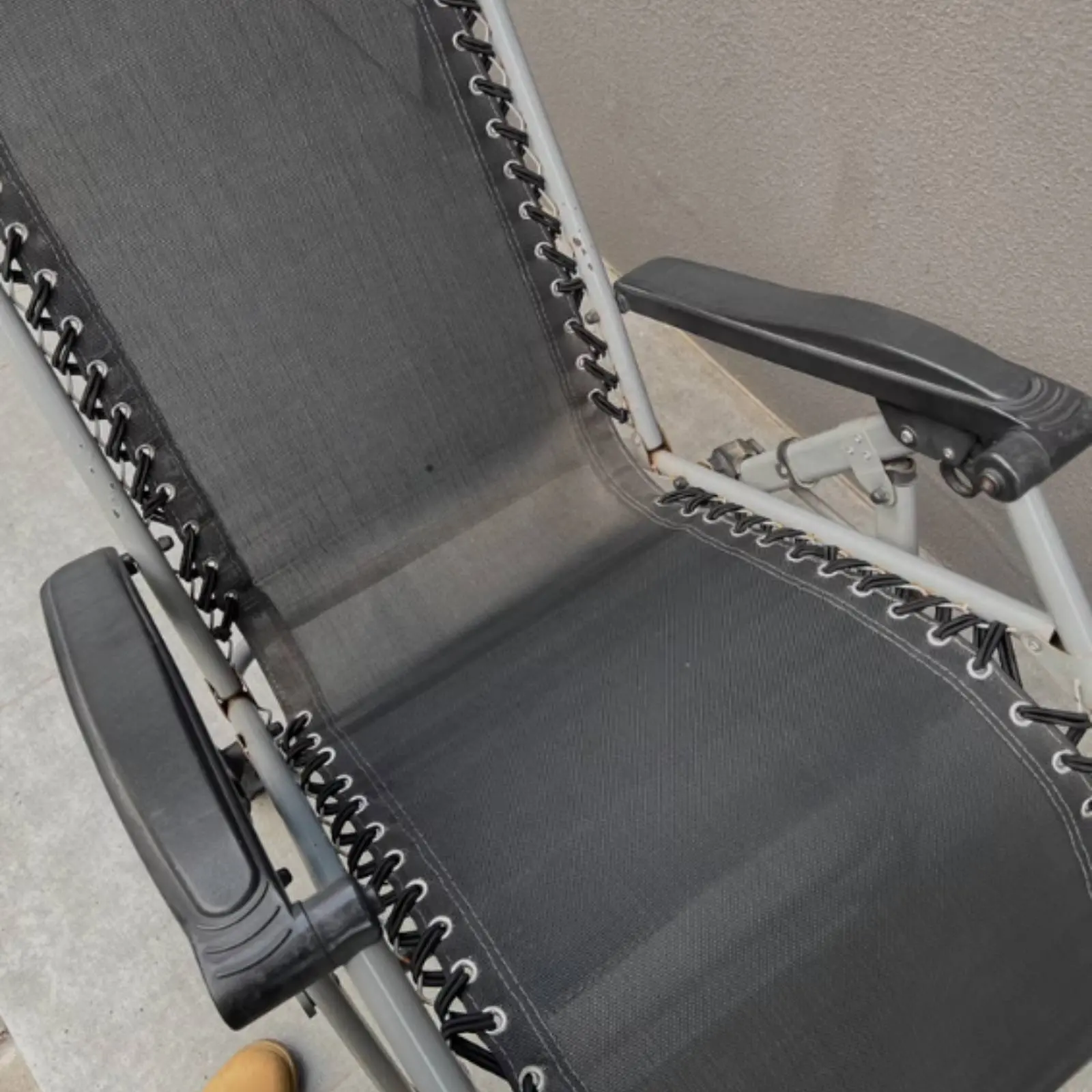 Lounge Chair Replacement Cord Sturdy-Duty Folding Chair Repair Rope Recliner Bungee Cord High Elasticity Furniture Accessory
Lounge Chair Replacement Cord Sturdy-Duty Folding Chair Repair Rope Recliner Bungee Cord High Elasticity Furniture Accessory