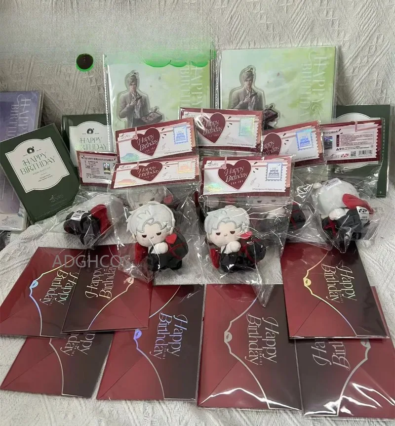 Оригинальный набор Sylus 2025 Birthday Hearts Live Set: значок с горячим тиснением, блестящая подставка, фотокарточка, брелок для куклы, Love and Deepspace
Оригинальный набор Sylus 2025 Birthday Hearts Live Set: значок с горячим тиснением, блестящая подставка, фотокарточка, брелок для куклы, Love and Deepspace