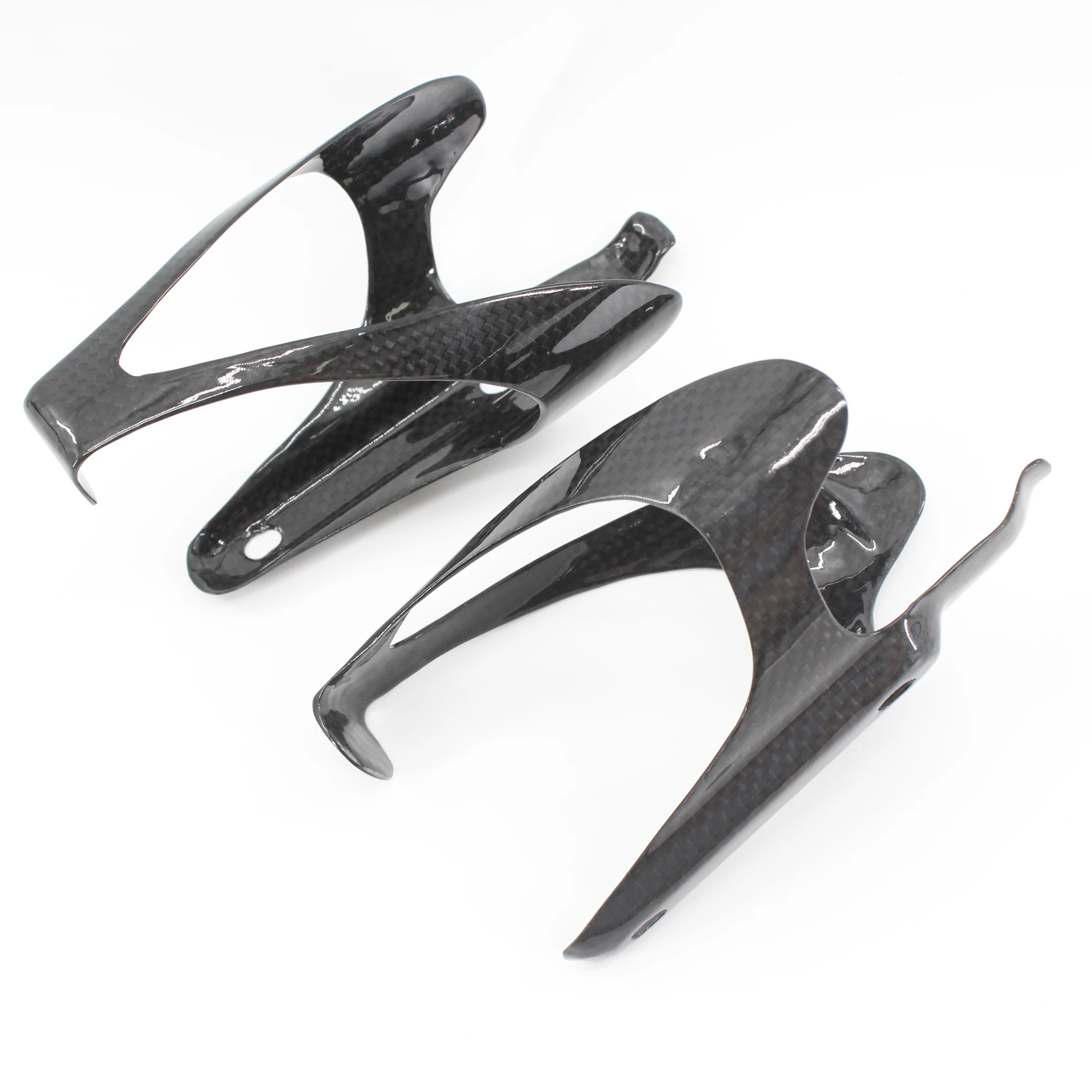 2pcs New OEM Road bike 3K full carbon fibre drink water bottle cages Mountain carbon water bottle holders & cages 25g carbon
2pcs New OEM Road bike 3K full carbon fibre drink water bottle cages Mountain carbon water bottle holders & cages 25g carbon