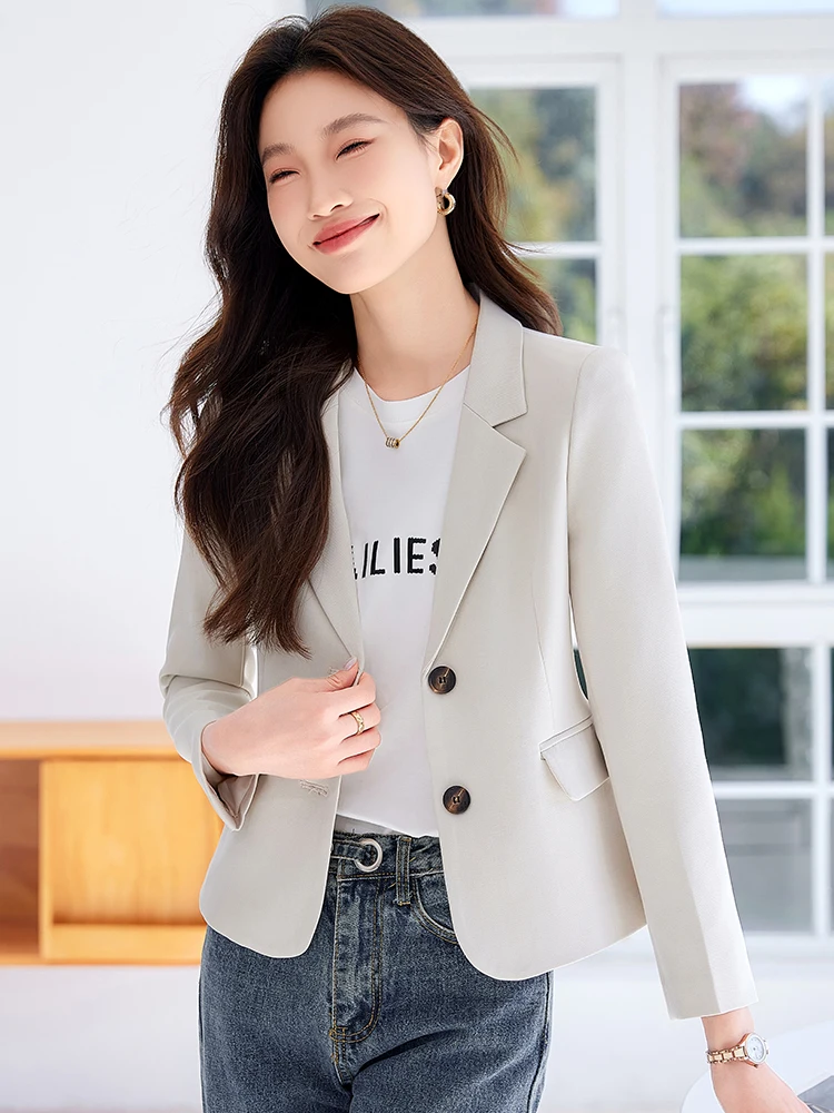 Молочно-белый укороченный приталенный жакет женский повседневный облегающий весна 2026 модный универсальный топ в западном стиле для женщин
Молочно-белый укороченный приталенный жакет женский повседневный облегающий весна 2026 модный универсальный топ в западном стиле для женщин