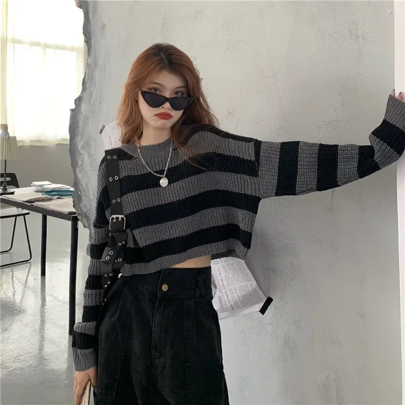 Striped Cropped Sweater Women Vintage Oversize Knit Jumper Sweatshirts Female Korean Autumn Long Sleeve O-neck Pullovers Tops
Striped Cropped Sweater Women Vintage Oversize Knit Jumper Sweatshirts Female Korean Autumn Long Sleeve O-neck Pullovers Tops
