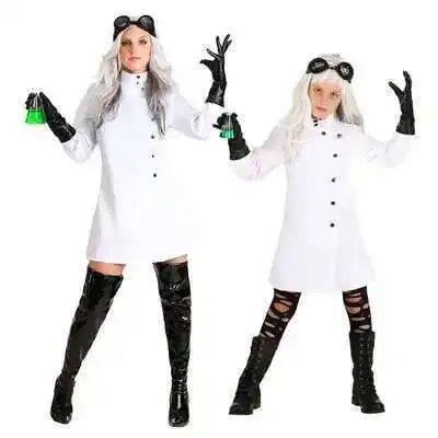 Halloween Children's Day Party, Adult Children Crazy Scientists Perform Cosplay Anime Costume
Halloween Children's Day Party, Adult Children Crazy Scientists Perform Cosplay Anime Costume