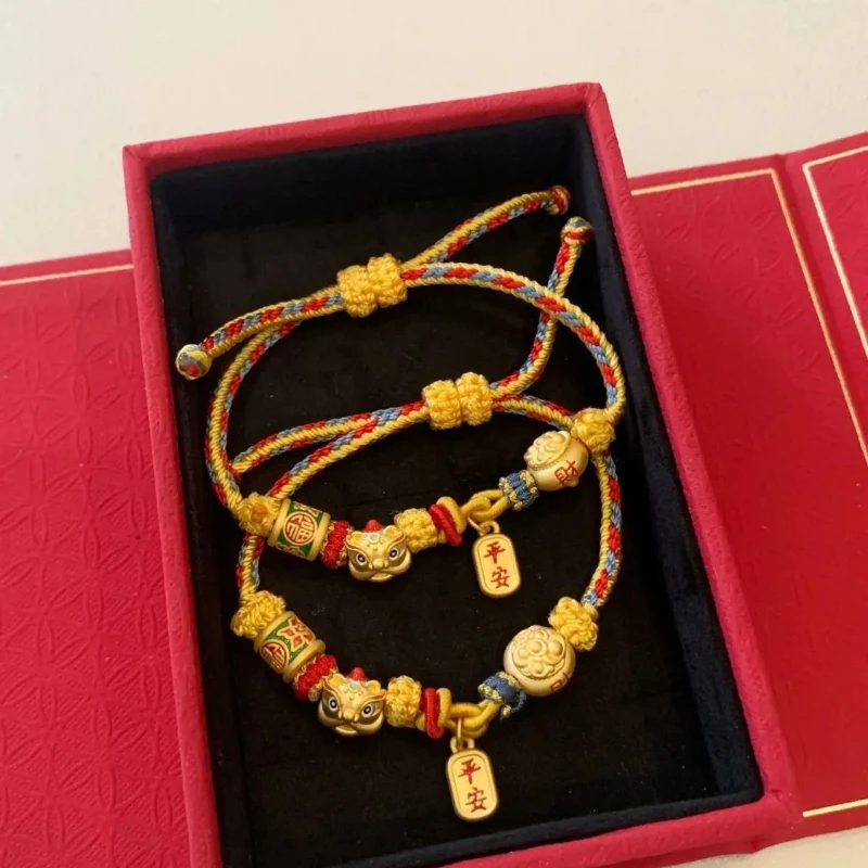 UMQ New Xishi Continuous Yellow Gold Customized Bracelet Couple Good-looking Gift Girlfriend's Accessories
UMQ New Xishi Continuous Yellow Gold Customized Bracelet Couple Good-looking Gift Girlfriend's Accessories