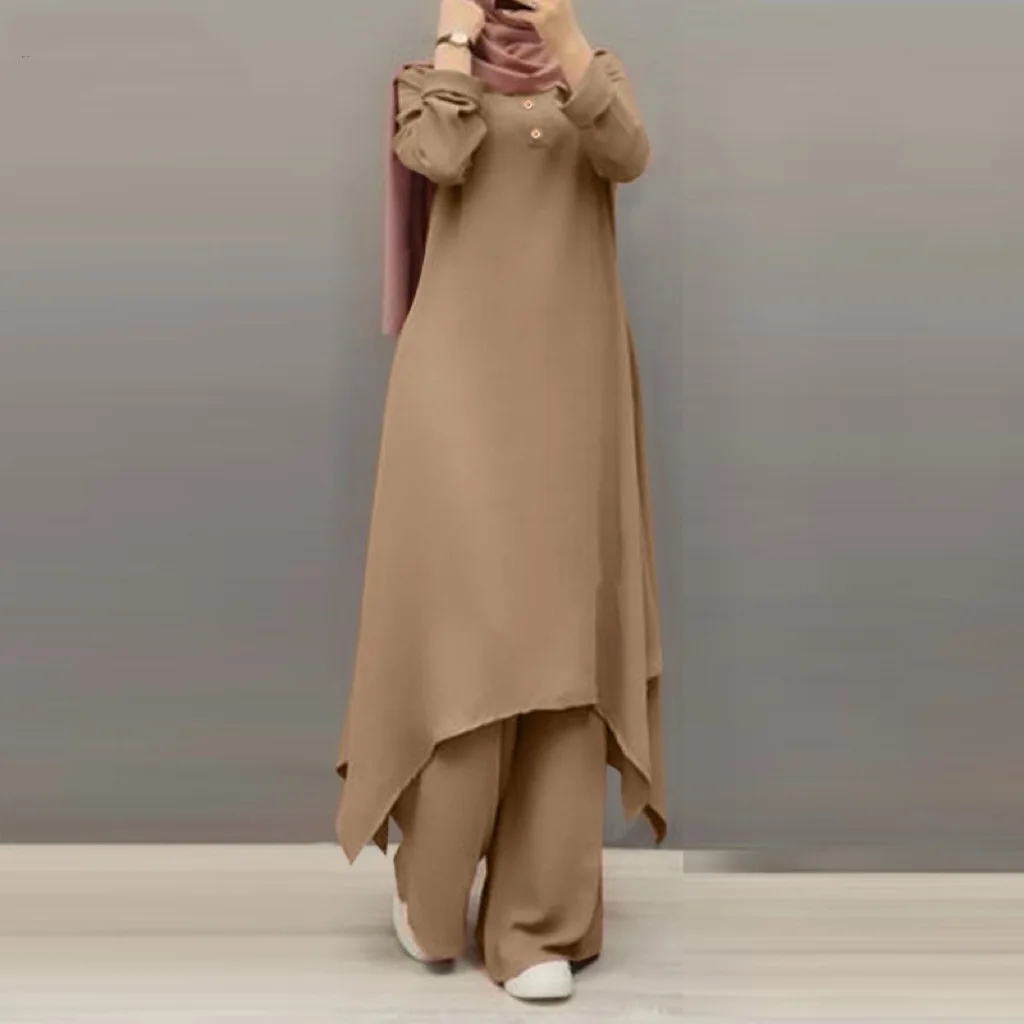 2024 Spring And Autumn New Muslim Women's Solid Color Round Neck Wooden Buckle Long Sleeve Wide Leg Pants Set
2024 Spring And Autumn New Muslim Women's Solid Color Round Neck Wooden Buckle Long Sleeve Wide Leg Pants Set